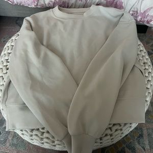 LuluLemon Crew Sweatershirt